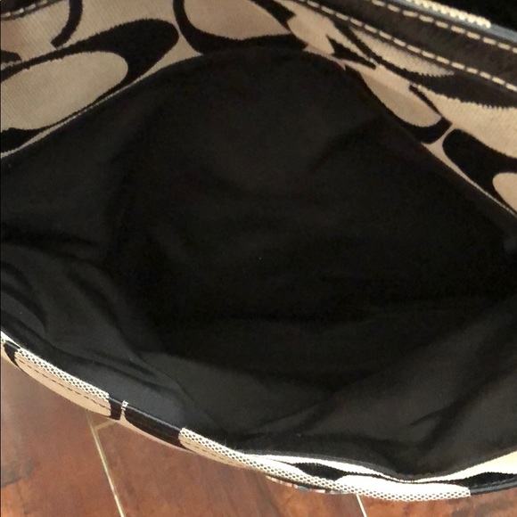 Coach Black and Cream Diaper Bag/Tote - Picture 2 of 9